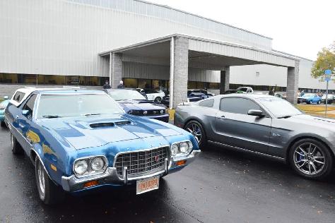200-mustangs-turn-out-for-npds-pony-trails-cruise-0045