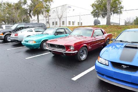 200-mustangs-turn-out-for-npds-pony-trails-cruise-0078