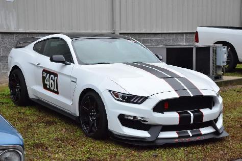 200-mustangs-turn-out-for-npds-pony-trails-cruise-0095