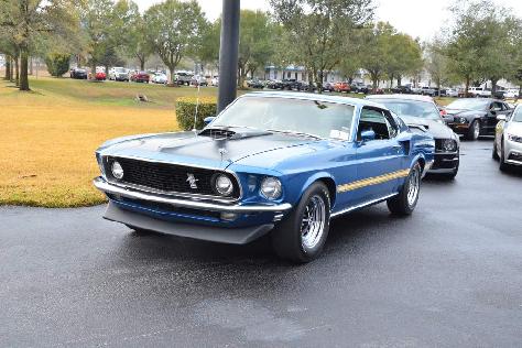 200-mustangs-turn-out-for-npds-pony-trails-cruise-0105