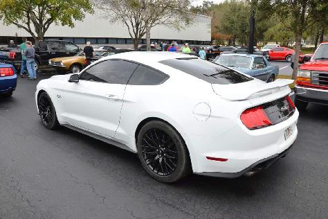 200-mustangs-turn-out-for-npds-pony-trails-cruise-0120