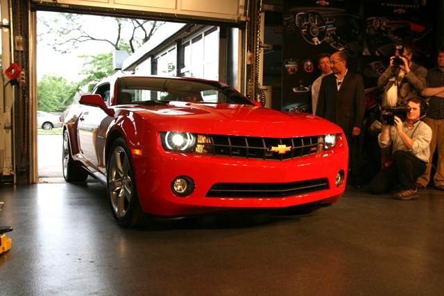 OFFICIAL 2010 Camaro Specifications Fully Released by GM