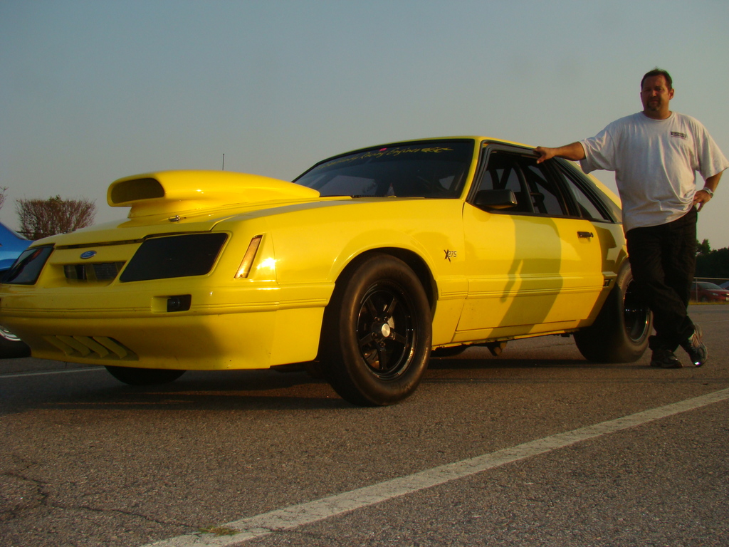 Wheelie Wild Monday: Dale Handy's 600 foot wheelstand on 275's