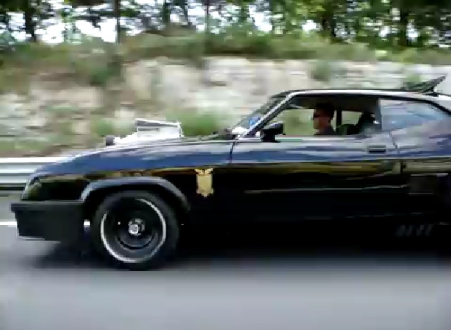 Video: Mad Max V8 Interceptor - Street Muscle
