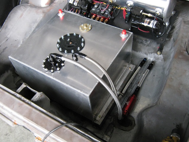 Fueling Swinger's Fire With Aeromotive's Stealth Fuel System