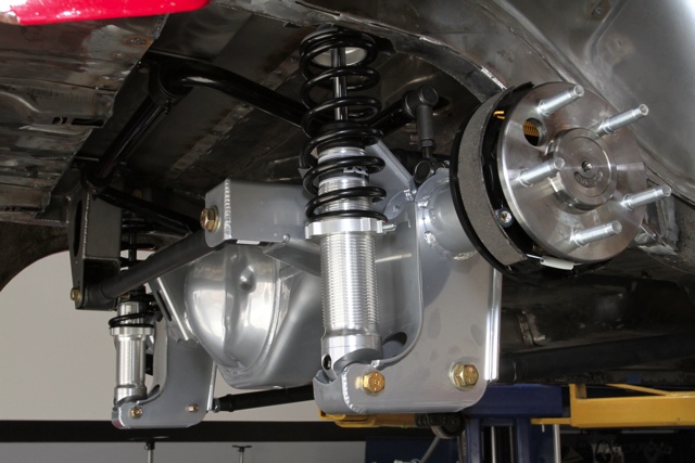 MaxStreet Nova Gets Moser 9-inch and WaveTrac Differential