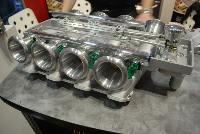PRI 2010: Harrop's “Hurricane” Throttle Plate Intake Manifold
