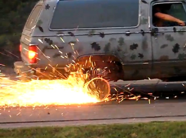 Video: Dodge Ramcharger Donuts Have a Fiery Ending