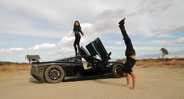 The Turbo LS7 Mosler Raptor-GTR's Ultra-Weird Video Debut