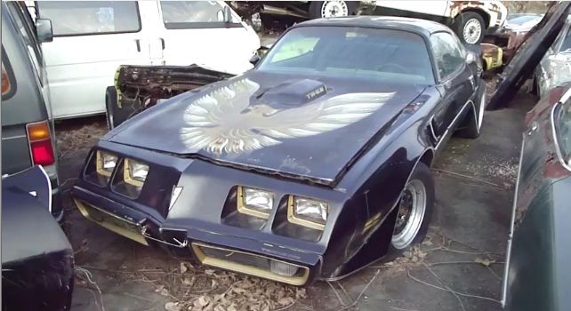 Video: Sad Footage of Abandoned American Muscle in Japan 