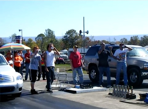 Video: Hot Dog Race Gives Drag Racing an Extra American Touch