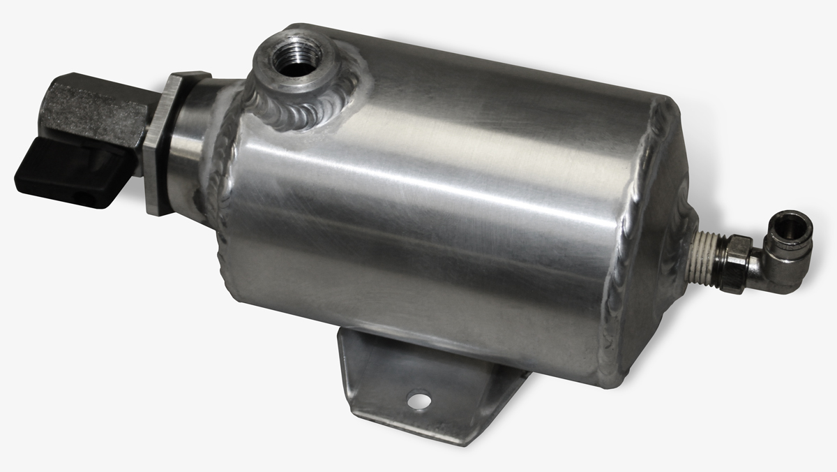 Quarter-Max Has Two New Things Your Racecar Needs