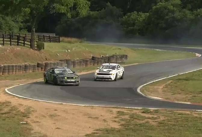 Video: Drift Vs. Grip In The Mustang RTR