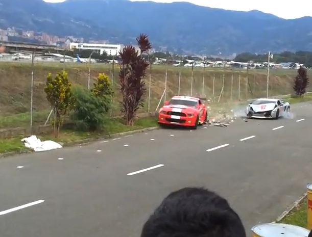 Video: Shelby GT500 T-Boned By Lambo During Race
