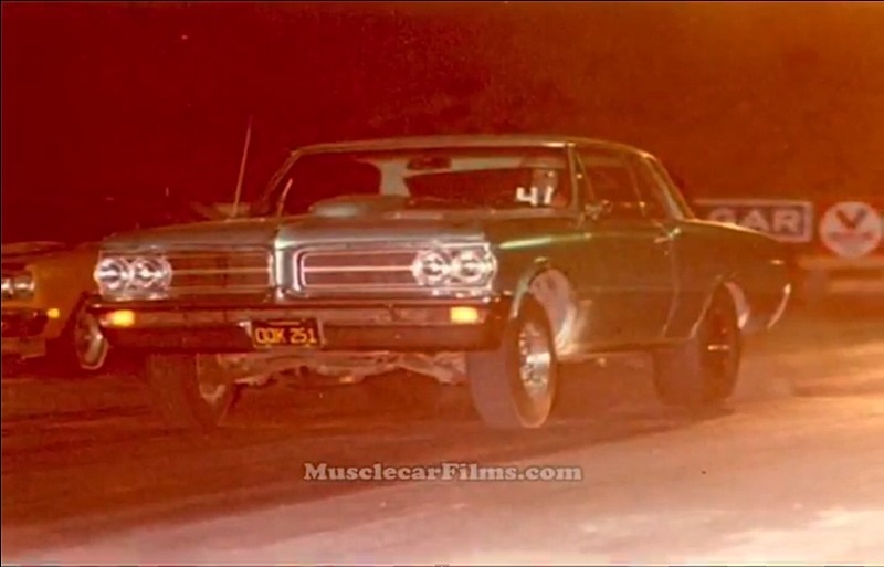 Video: Vintage 8mm Footage Of A '64 GTO