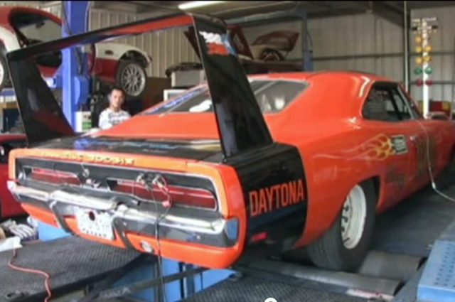 Video: On-Board a 277 MPH ‘69 Dodge Daytona At Bonneville