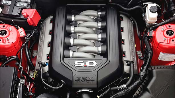 stang-vs-focus-1