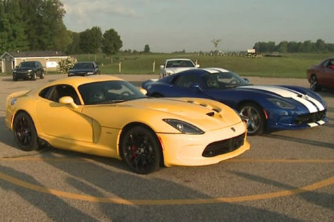 Video: Reporters Drive 2013 SRT Viper At Gingerman Speedway