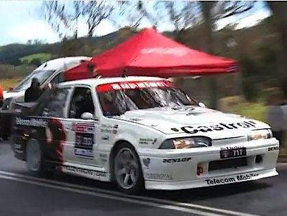 Holden VL Walkinshaw Proves That Older Commodores Can Hold Their Own