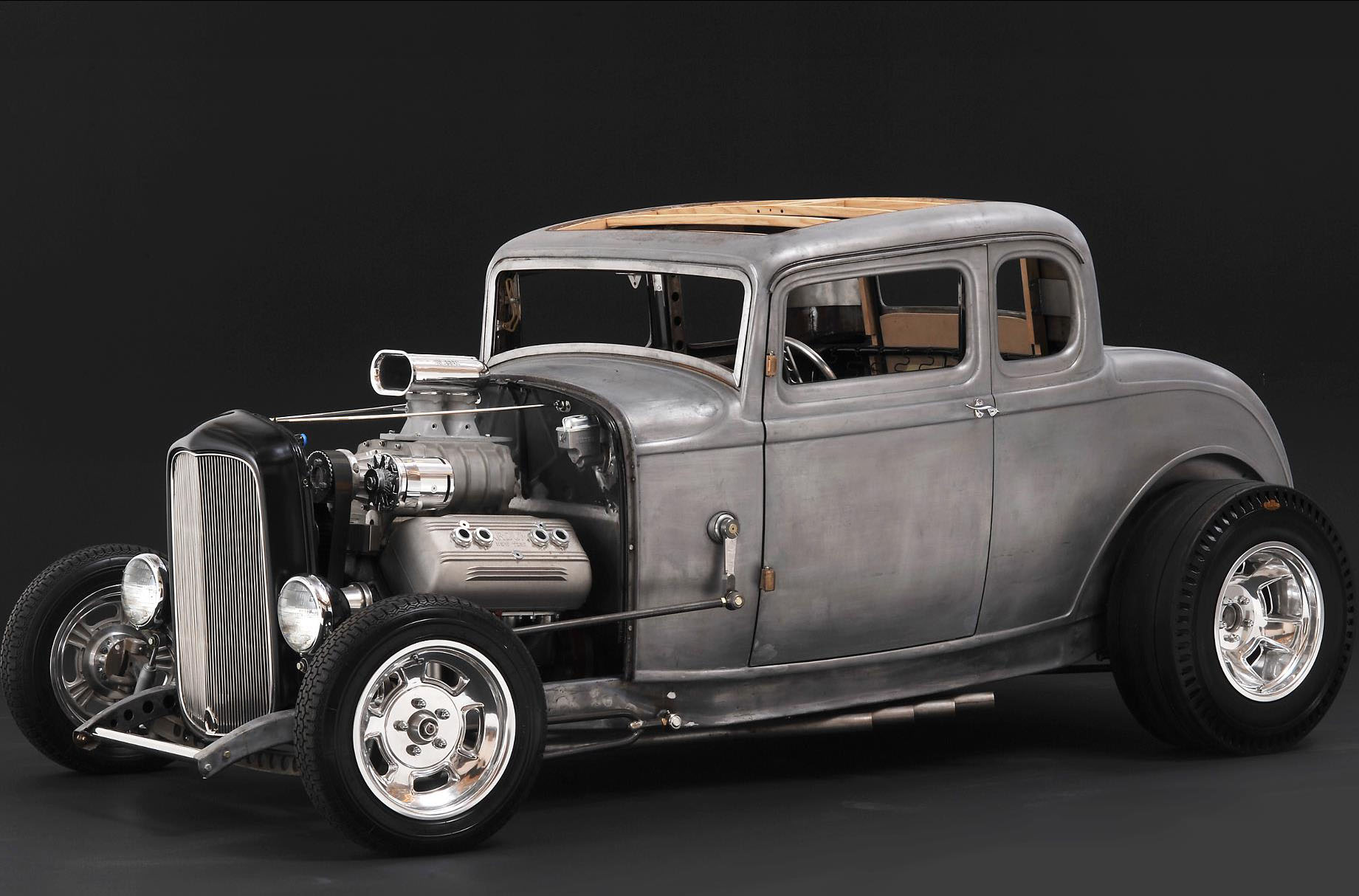 Video: Inside Look at Squeeg Kustoms