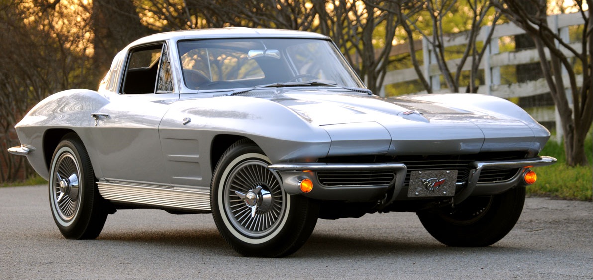 A Look at Michael Brown's Cars in the Latest Vette Collections Video
