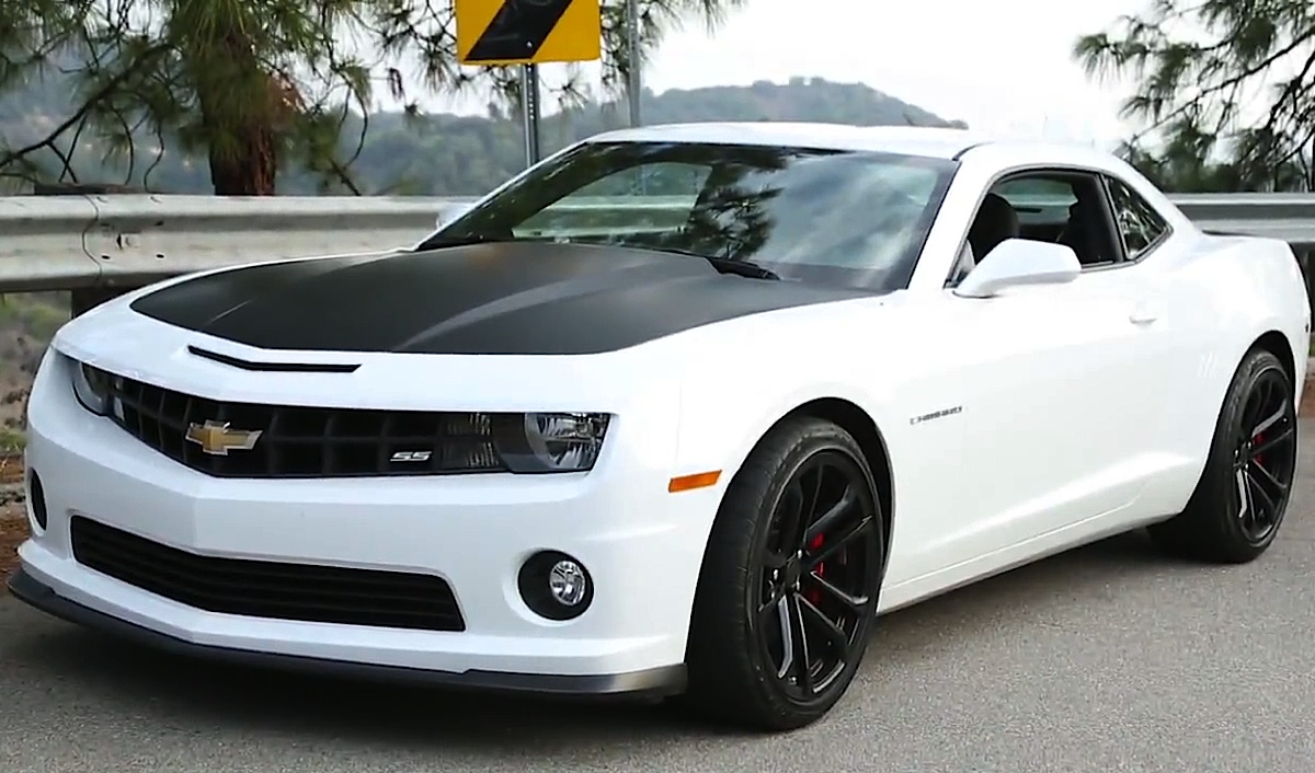 Video: Track Ready, Camaro 1LE Test Drive