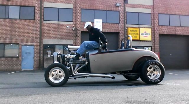 Video: 650 HP Burnout, Rodeo Style