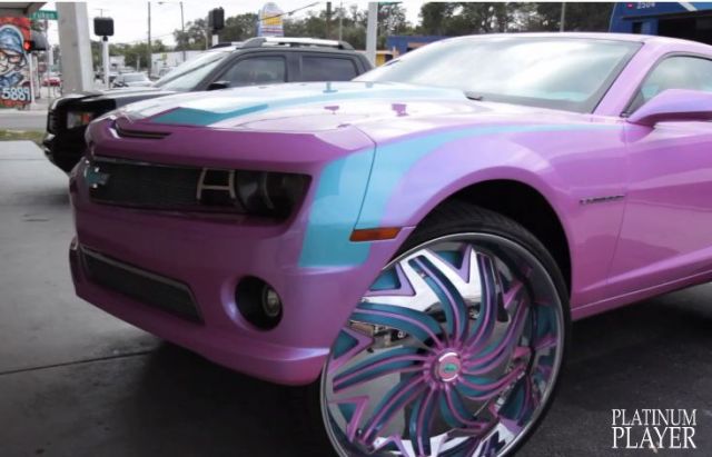 Video: A Barbie-Pink Camaro Rollin’ On 32s   