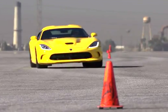 Video: Edmunds Dyno Tests 2013 SRT Viper, Is Impressed