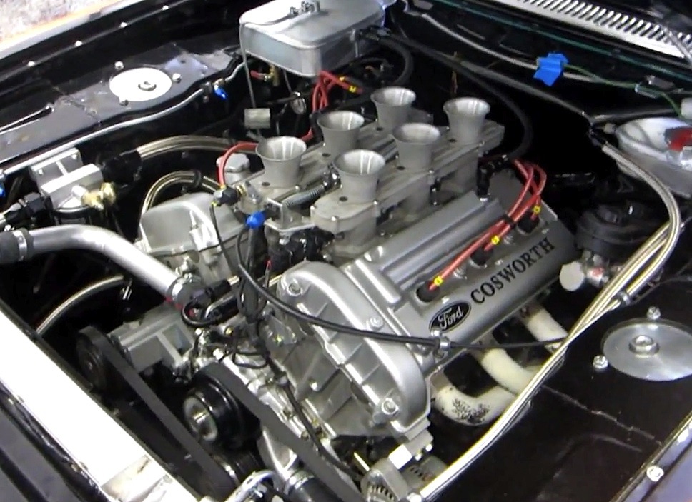 Gorgeous Cosworth V6 Scatters Parts on Dyno Run