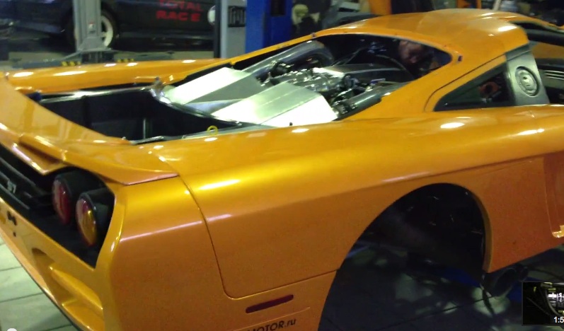 Video: 2,000 hp Twin Turbo Saleen S7 First Start