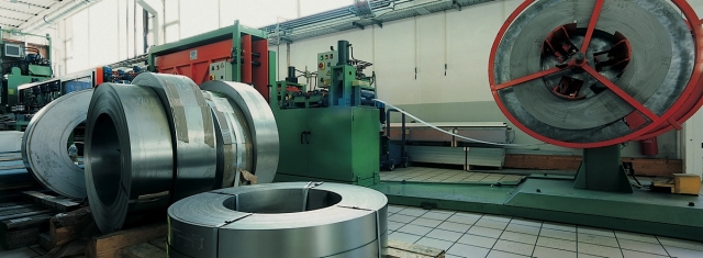 Rather than using premade titanium tube, Akrapovič rolls their own on-site from flat sheet.