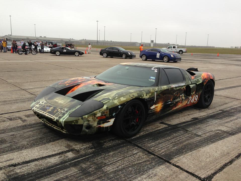 Video: Twin-Turbo Ford GT Sets New Texas Mile Speed Record   