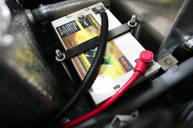 Our Project BlownZ utilizes a Lithium Pros T-series 16-volt battery.
