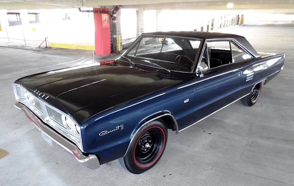 1966 Coronet Hemi Survivor Goes Under the Hammer at Mecum