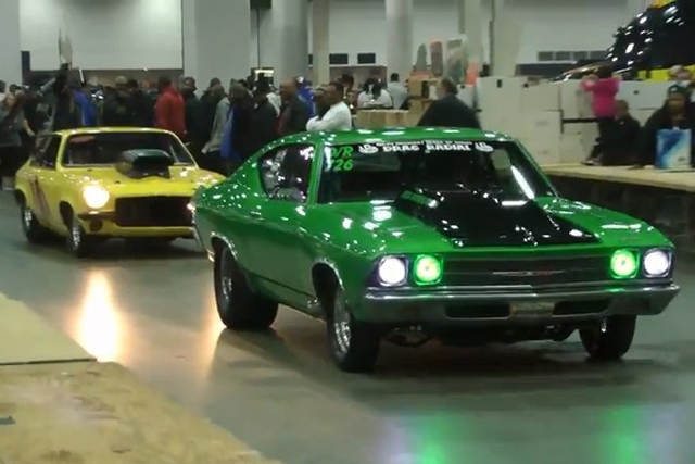Video: Musclecar Parade While Leaving Detroit Autorama