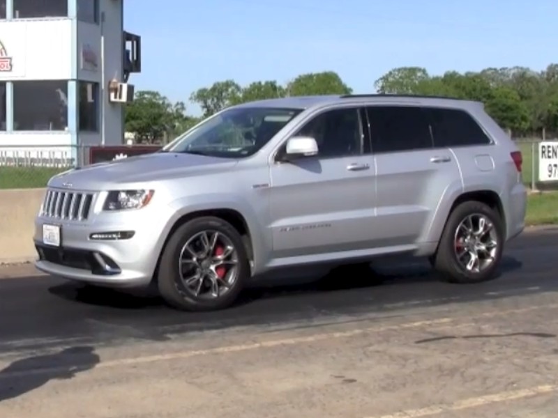 Video: Hennessey Shows Off The HPE650 Jeep SRT8's Acceleration