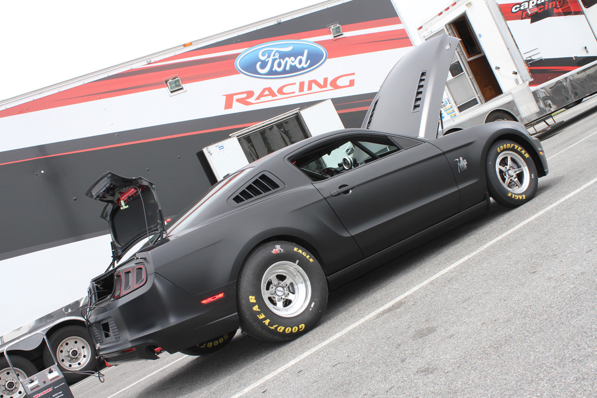 Video: 2014 Cobra Jet In Testing - Parachutes out!