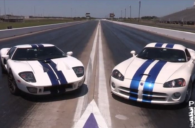 Video: 1,100 Horsepower Viper VS. 1,100 Horsepower Ford GT   