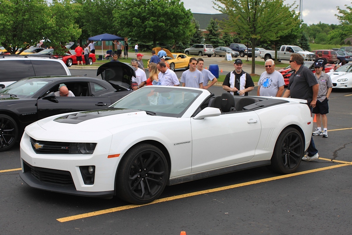 2014 Camaro ZL1s At Ninth-Annual Michigan F-Body Meet