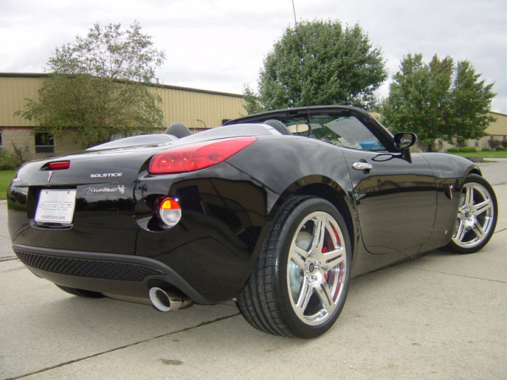 Video: Is The Mallet V8 Solstice The New Monster Miata?