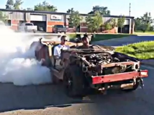 Video: Tornado-Ravaged Mustang Does Burnout