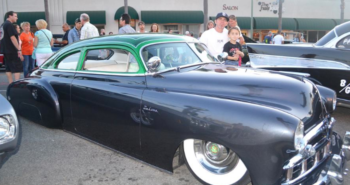 VIDEO: Cruisin' Grand Escondido Nights Brings Crowds And Cars!
