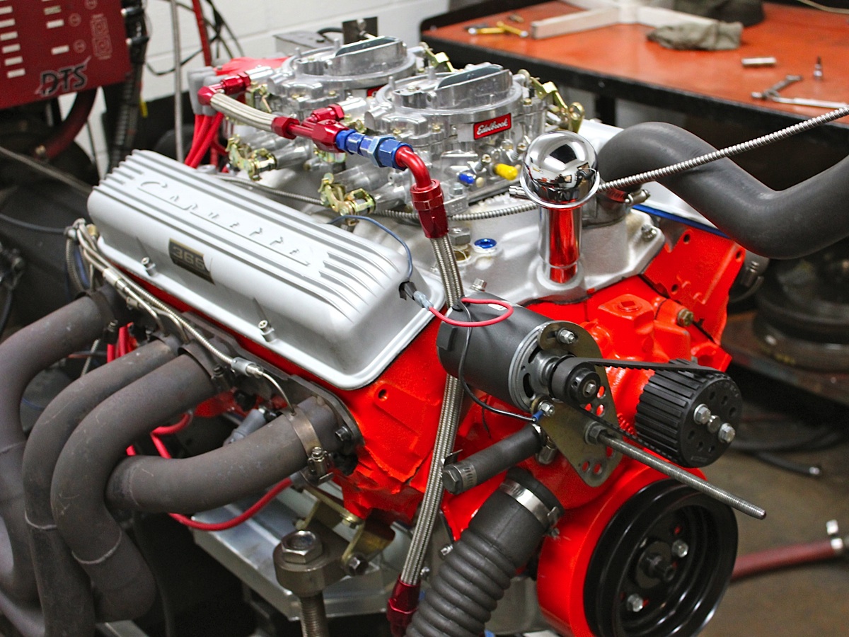Inside a 327ci Small-block Chevy Recreated for a Cheetah