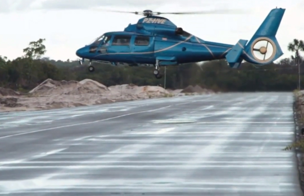 Video: A Different Kind Of Track Dryer And A Cobra Jet, In Suriname