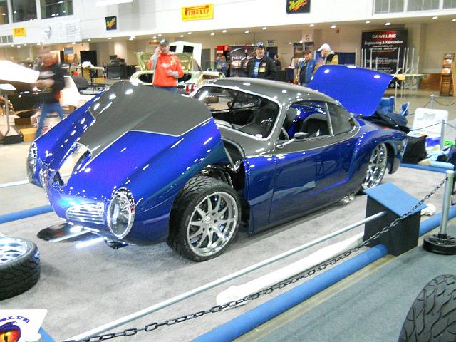 Video: 1967 Karmann Ghia "Blue Mamba" Stuffed With A Viper V-10