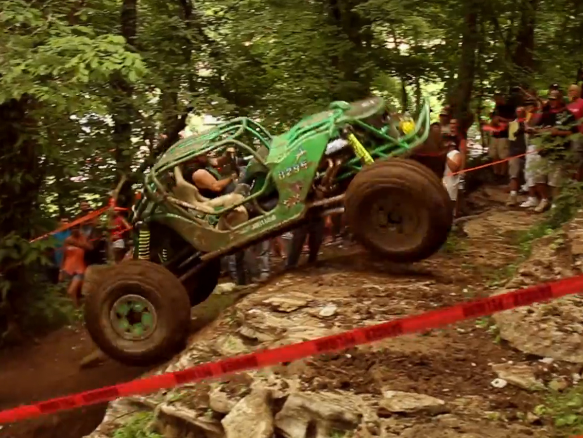 VIDEO: Holley Supports Southern Rock Bouncing And Trail Ride Event
