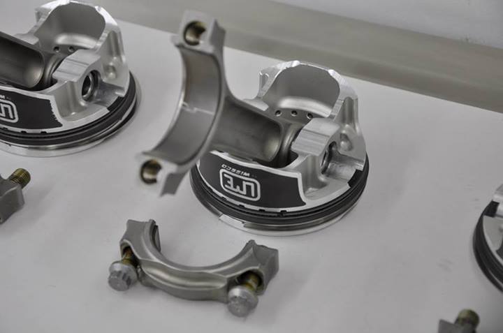 Late Model Engines' Wild Engine Build and Aerial Dragstrip Video