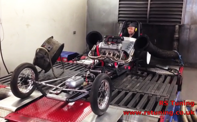 Video: PostMan Pat Mini-Slingshot Dragster On The Dyno