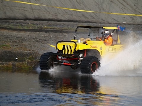 VIDEO: Extreme Rollover At Skien, Norway 2013 Formula Off Road